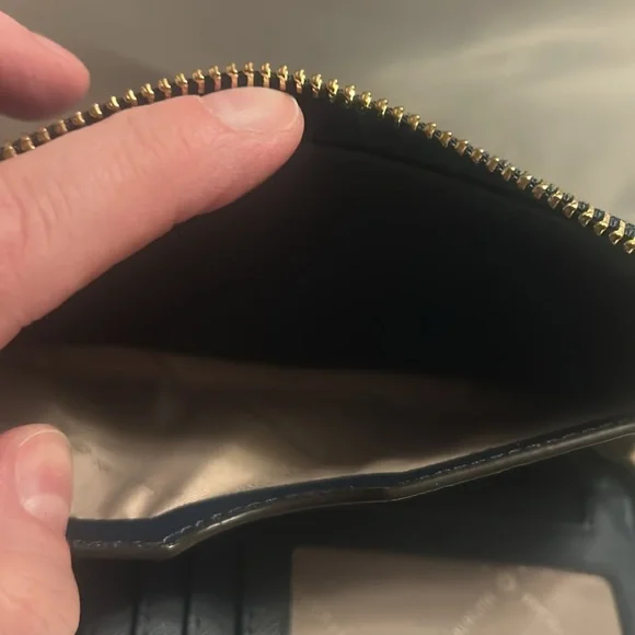 Michael Kors Wristlet wallet - Picture 5 of 6